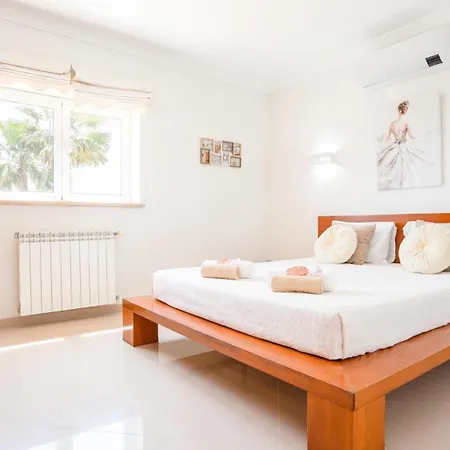Villa Tropical Bay By Algarve Vacation